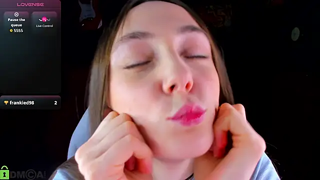 Snapshot of Lexi_Split chatting on 02.04.26 Lexi Split online show from 02.04.26