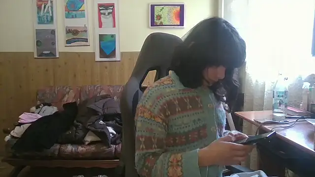 calliemaggotbone online show from 11.23.25