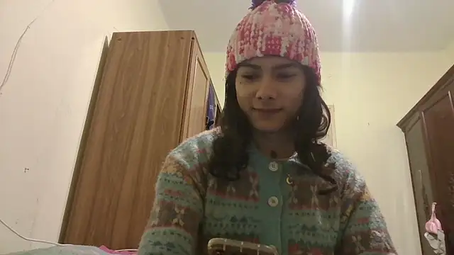 calliemaggotbone online show from 01.10.26