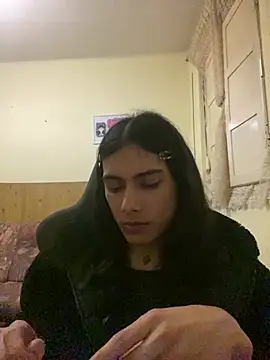 calliemaggotbone online show from 04.15.26