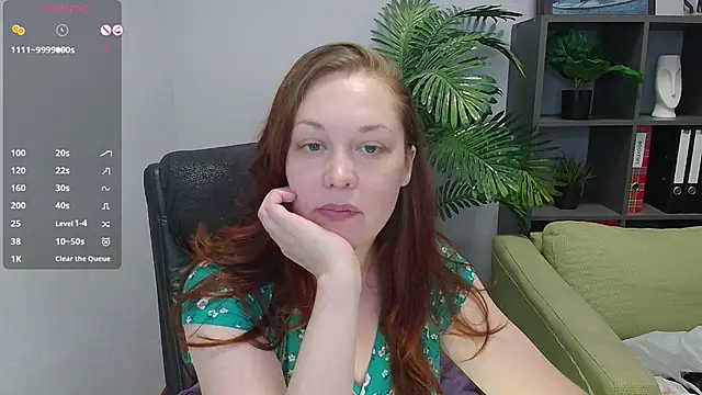 Snapshot of CutieGinger chatting on 09.20.25 CutieGinger online show from 09.20.25