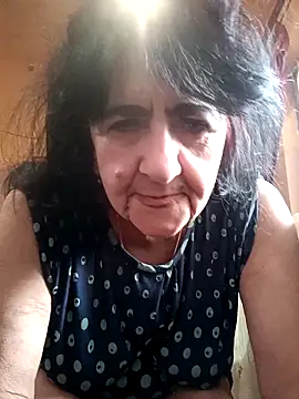 Lovely Lori online show from 02.18.26