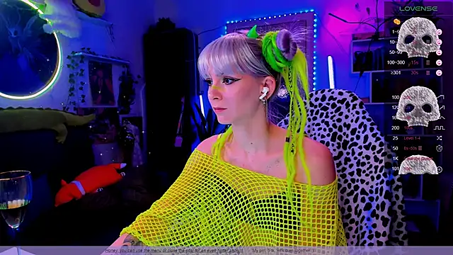 Fridart-house Fortuna online show from 11.12.25