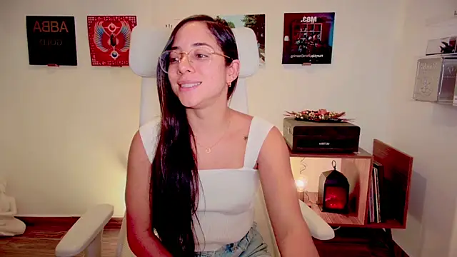 adriana  sosa  online show from 12.06.24