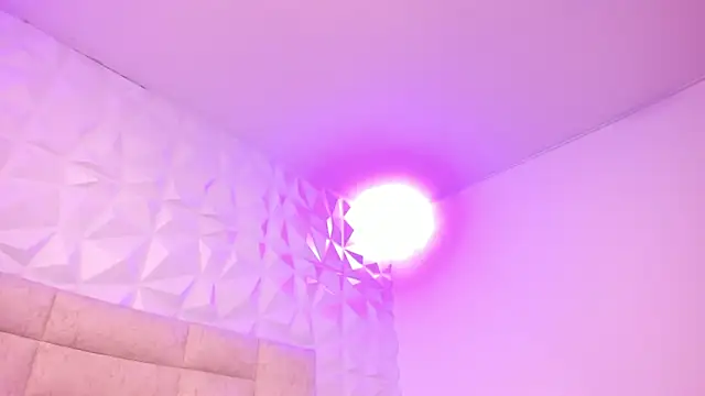 PauletteJ online show from 04.21.26