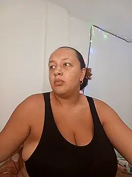 Snapshot of Miss-boobs chatting on 02.27.25 Miss-boobs online show from 02.27.25