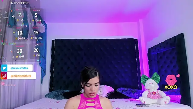 nikolsmithh online show from 11.08.25