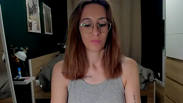 DesireMore90 online show from 05.12.26