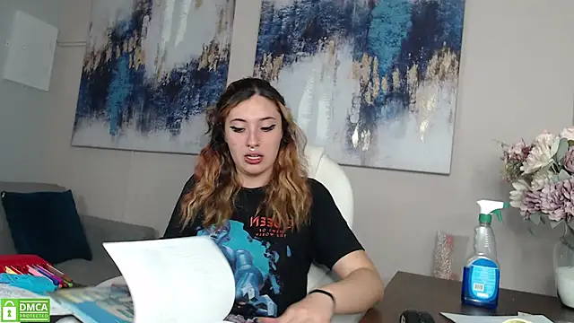 Snapshot of chubby_vanniie_ chatting on 02.01.25 chubby vanniie online show from 02.01.25