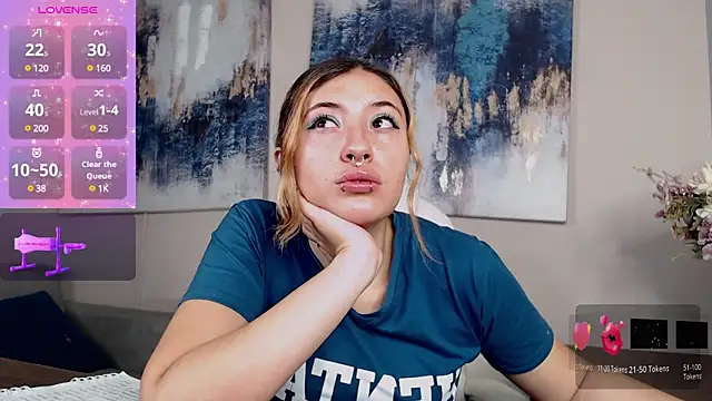 Snapshot of chubby_vanniie_ chatting on 02.08.25 chubby vanniie online show from 02.08.25