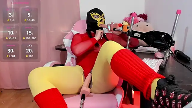 Snapshot of chubby_vanniie_ chatting on 10.23.25 chubby vanniie online show from 10.23.25