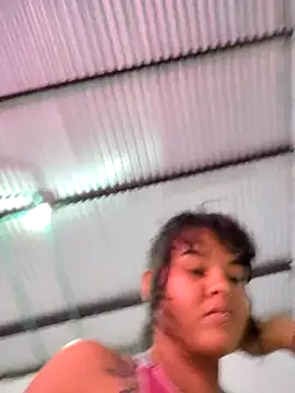 Snapshot of Bellota_22_Fuckme chatting on 12.15.25 Bellota 22 Fuckme online show from 12.15.25