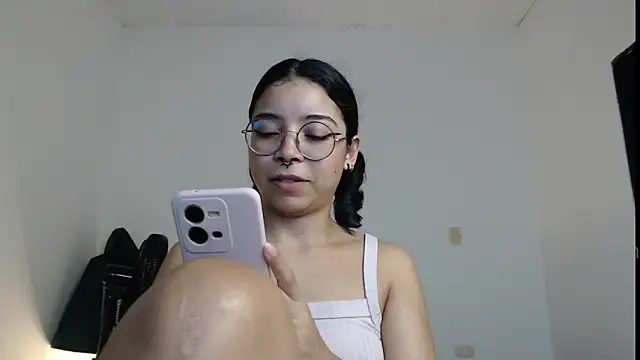 Putaku San online show from 11.11.25