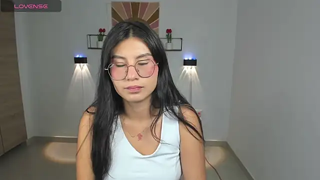 emily villamil online show from 11.19.25