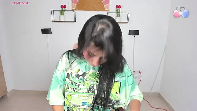 emily villamil online show from 05.23.26