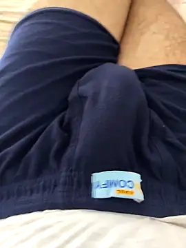 Horny boy321 online show from 10.03.25