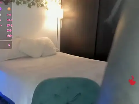 naty nattttttt online show from 10.29.25