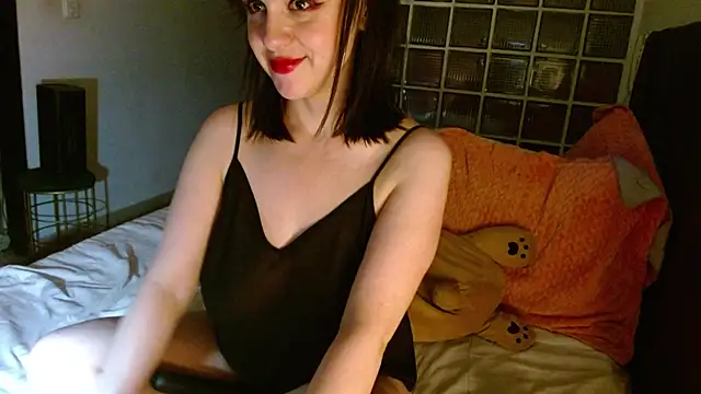 Snapshot of collette_beaufoy_ chatting on 03.16.25 collette beaufoy online show from 03.16.25