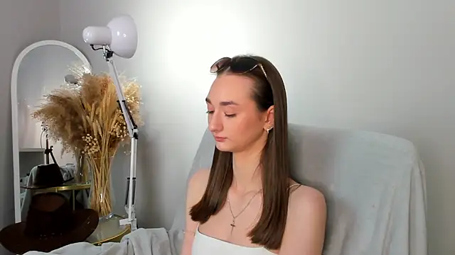 Kelly Powell online show from 06.18.26