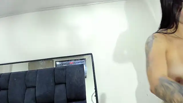 AntonelaNeri online show from 10.07.25