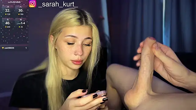 Snapshot of sarah_kurt chatting on 09.30.25 sarah kurt online show from 09.30.25