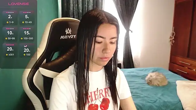 Snapshot of alice_middlee chatting on 02.13.26 alice middlee online show from 02.13.26