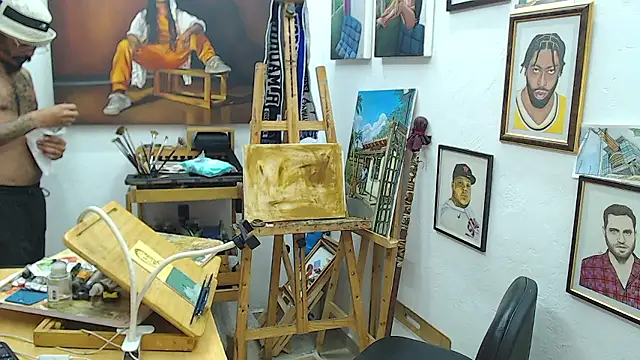 Snapshot of color_beat17 chatting on 12.09.24 color beat17 online show from 12.09.24