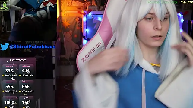 Snapshot of ShiroiFubuki chatting on 12.02.24 ShiroiFubuki online show from 12.02.24