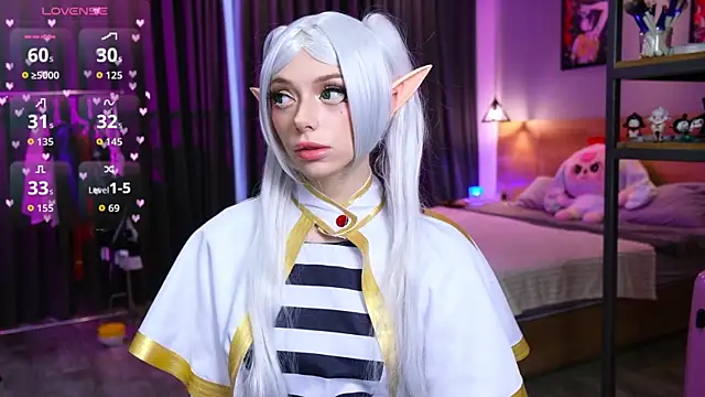 HolliWould  online show from 01.06.26