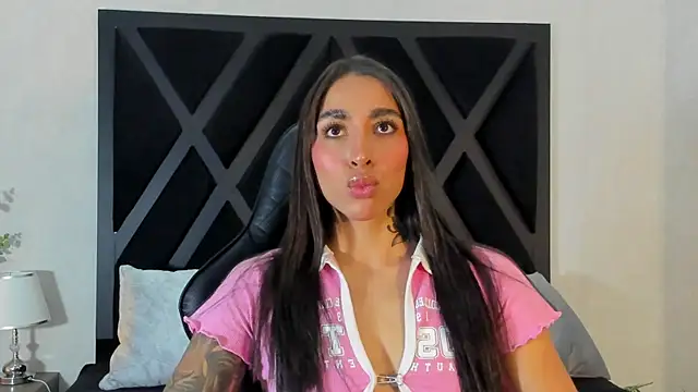KAYLA BATISTA online show from 07.01.26