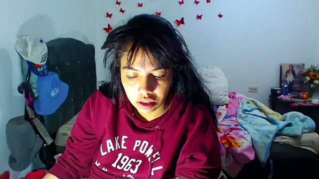 Snapshot of AmaraRoberts420 chatting on 09.21.25 AmaraRoberts420 online show from 09.21.25