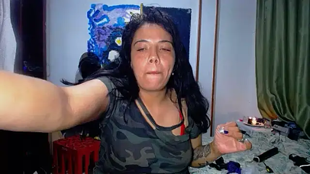 AmaraRoberts420 online show from 06.01.26