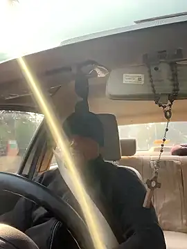 Snapshot of Dick_6inches chatting on 01.13.26 Dick 6inches online show from 01.13.26