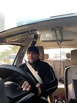 Snapshot of Dick_6inches chatting on 02.05.26 Dick 6inches online show from 02.05.26