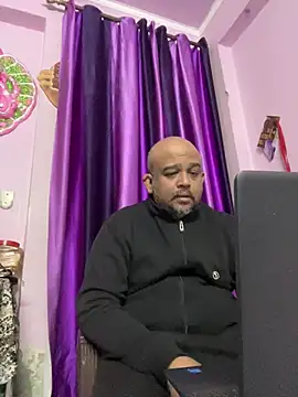 Snapshot of Dick_6inches chatting on 02.14.26 Dick 6inches online show from 02.14.26