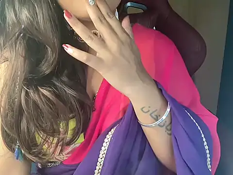 Snapshot of shanayaaa_1 chatting on 01.30.25 shanayaaa 1 online show from 01.30.25