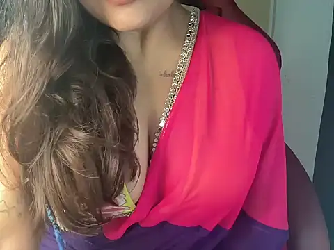 Snapshot of shanayaaa_1 chatting on 02.01.25 shanayaaa 1 online show from 02.01.25