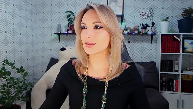 Snapshot of MillaXQueen chatting on 01.09.26 MillaXQueen online show from 01.09.26