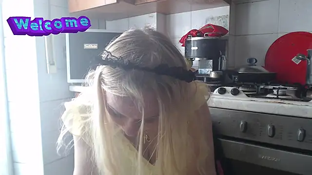 martachatte online show from 02.26.25