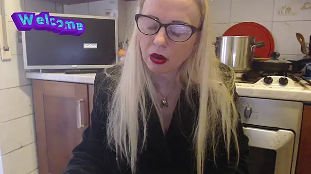 martachatte online show from 02.26.25
