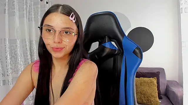 Snapshot of ice_grace chatting on 01.17.25 ice grace online show from 01.17.25