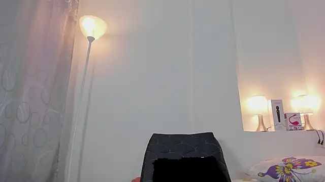 Snapshot of ice_grace chatting on 03.10.25 ice grace online show from 03.10.25