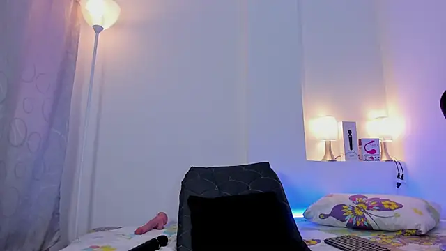 Snapshot of ice_grace chatting on 03.13.25 ice grace online show from 03.13.25