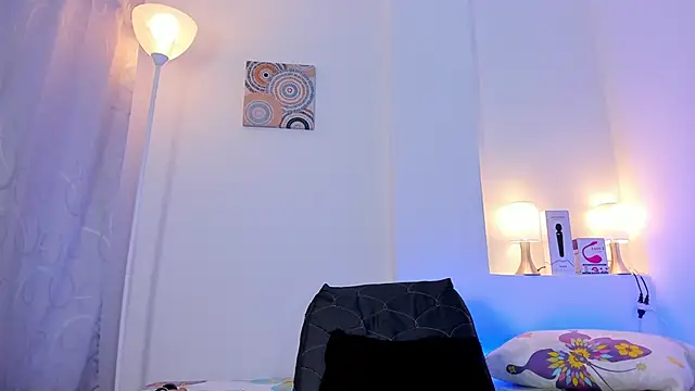 Snapshot of ice_grace chatting on 03.21.25 ice grace online show from 03.21.25