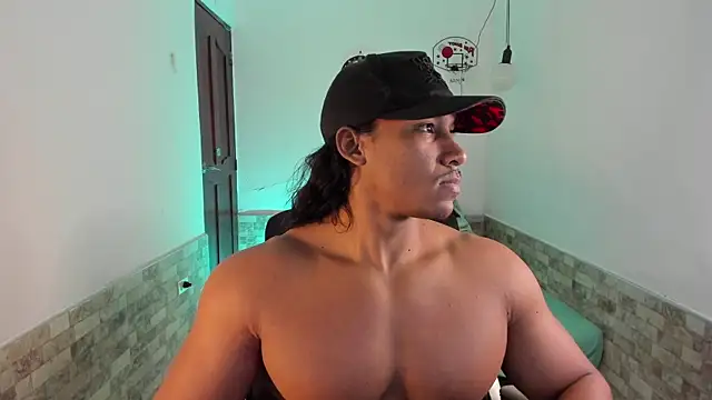 Snapshot of Carl_Smithh chatting on 12.14.25 Carl Smithh online show from 12.14.25