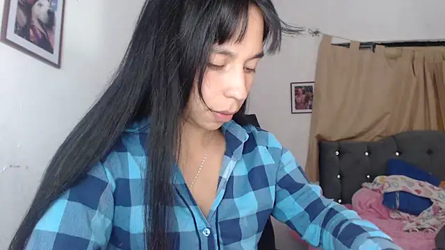 Snapshot of xx_nath_xx chatting on 09.27.25 xx nath xx online show from 09.27.25