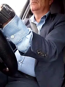 stiffandlubedxh online show from 02.08.26