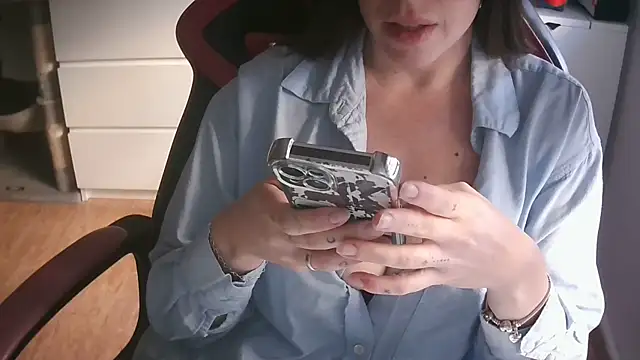 LunaGuerraxx online show from 03.25.26