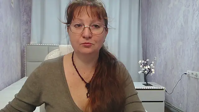 Snapshot of VanessaHotts chatting on 05.29.26 VanessaHotts online show from 05.29.26