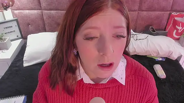 Snapshot of JulietaAlves chatting on 01.18.25 JulietaAlves online show from 01.18.25